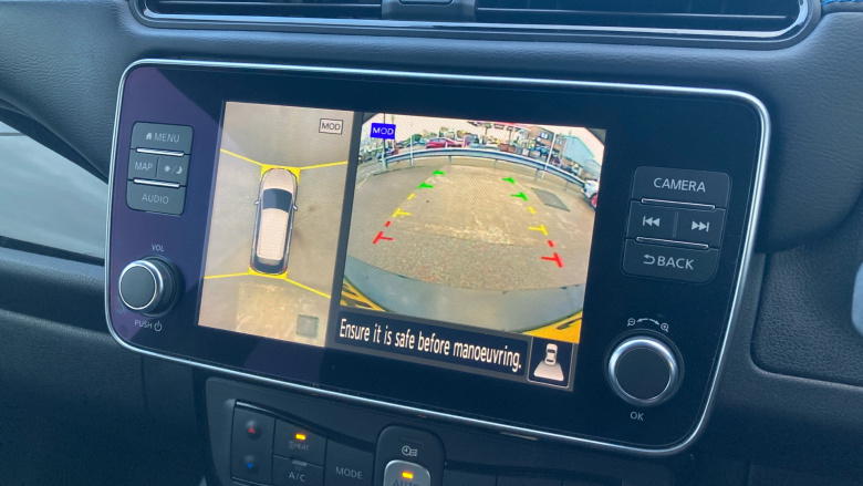 Nissan LEAF 110kW N-Connecta 39kWh 5dr Auto Electric Hatchback